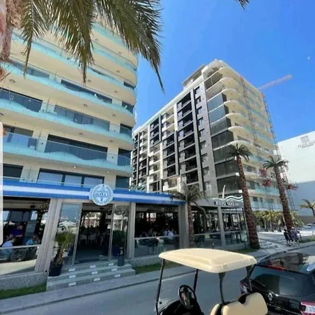 아파트 Building Stefan Seafront Resort Luxury Aparthotel Năvodari